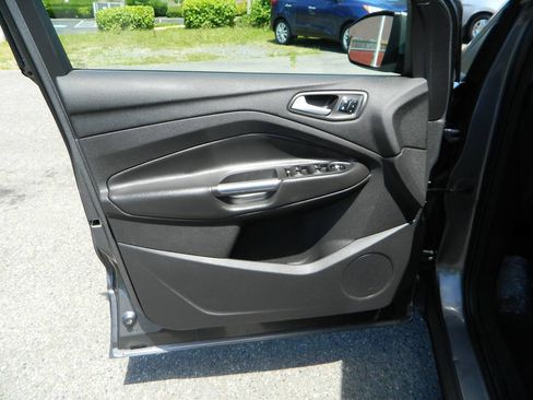 Used 2013 Ford Escape Titanium w/ Parking Technology Pkg AWD/4WD image 23