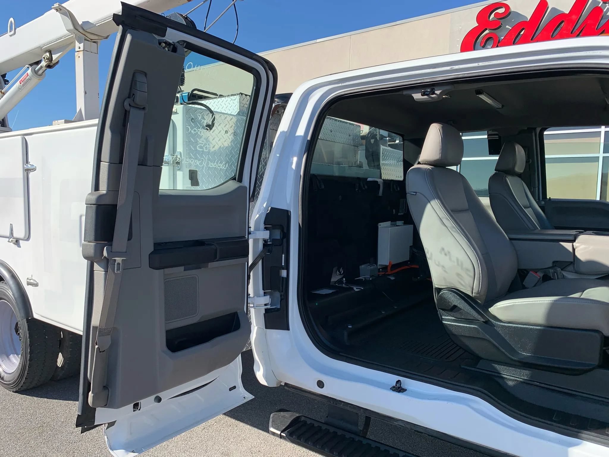 Used 2019 Ford F550 2WD SuperCab Super Duty image 33