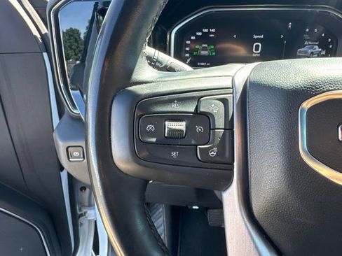 Used 2025 GMC Sierra 1500 SLT AWD/4WD image 18