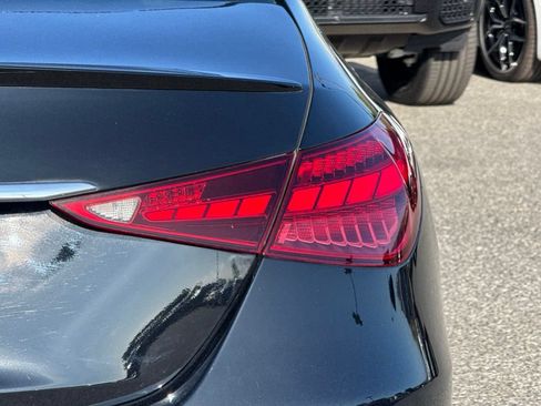 Used 2022 Mercedes-Benz C 300 Sedan image 15