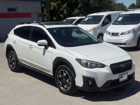 Used 2020 Subaru Crosstrek 2.0i Premium w/ Moonroof Package 2 AWD/4WD image 2