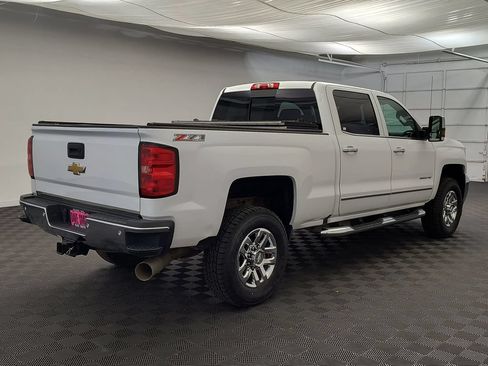 Used 2016 Chevrolet Silverado 2500 LTZ w/ Duramax Plus Package AWD/4WD image 9