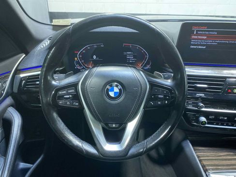 Used 2021 BMW 530i xDrive w/ Convenience Package AWD/4WD image 15