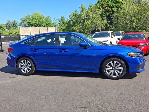 Used 2023 Honda Civic LX image 7