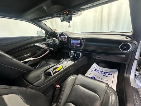 Used 2019 Chevrolet Camaro SS image 22