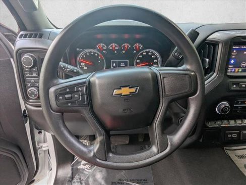 Used 2024 Chevrolet Silverado 1500 Custom image 15