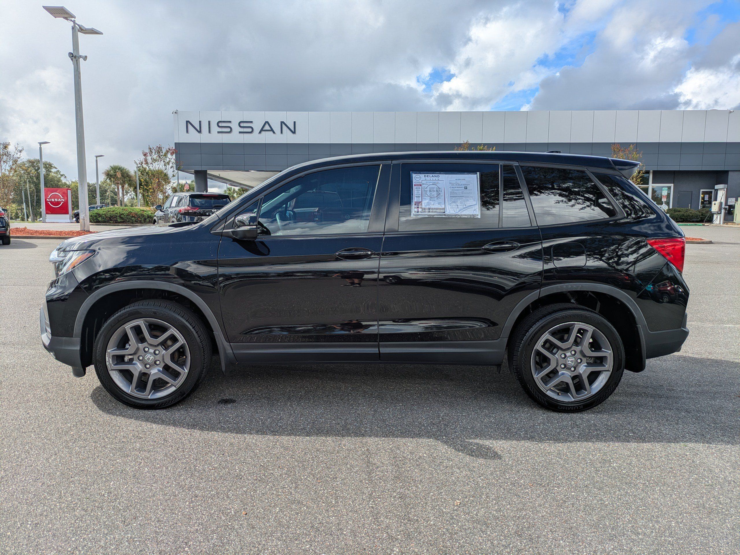 Used 2023 Honda Passport EX-L image 7