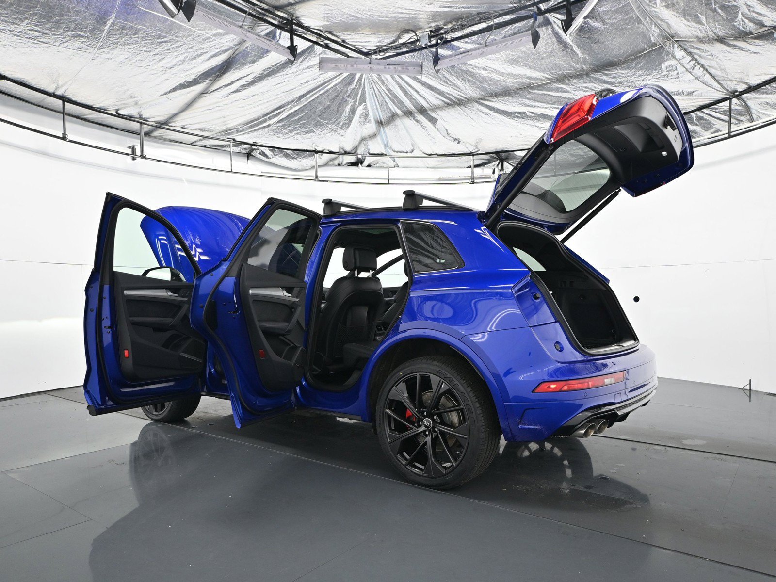 Used 2024 Audi SQ5 Prestige AWD/4WD image 40