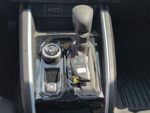 Used 2023 Chevrolet Colorado Trail Boss w/ Advanced Trailering Package AWD/4WD image 18