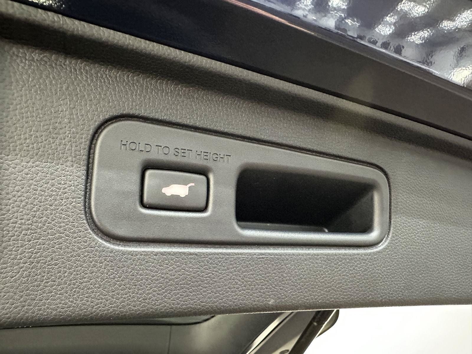 Certified 2025 Honda Pilot EX-L image 31