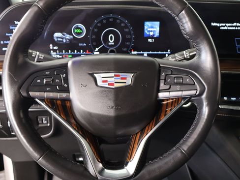 Used 2022 Cadillac Escalade Premium Luxury w/ Performance Package AWD/4WD image 3