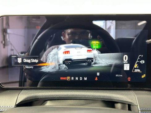 Used 2025 Ford Mustang Dark Horse image 23