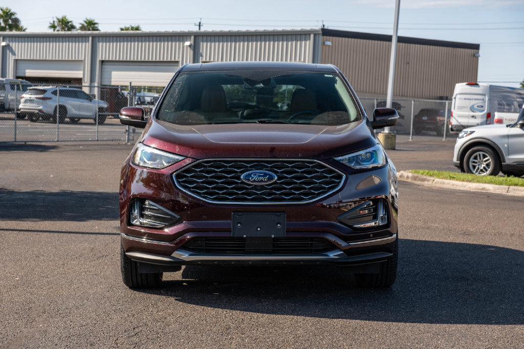 Certified 2024 Ford Edge Titanium w/ Titanium Elite Package AWD/4WD image 2