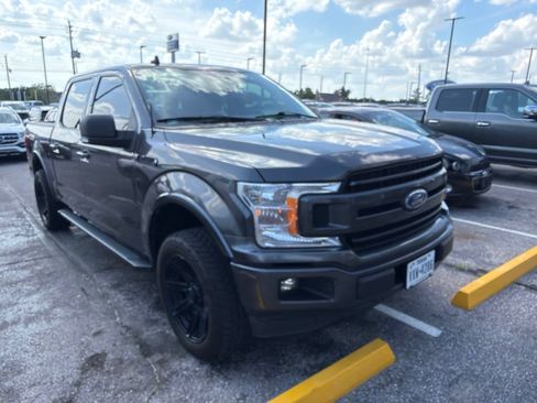 Used 2020 Ford F150 XLT w/ Equipment Group 302A Luxury RWD image 4