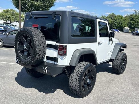 Used 2016 Jeep Wrangler Sport AWD/4WD image 4