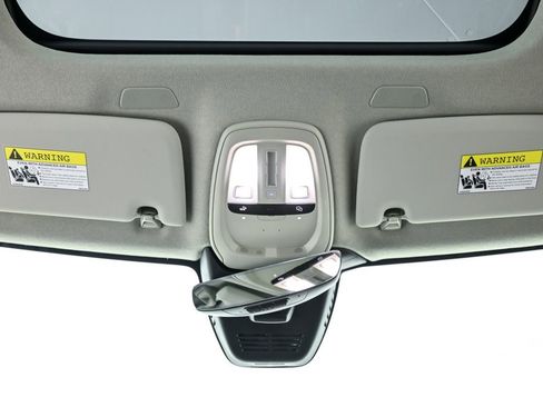 Used 2026 Volvo XC40 B5 Plus w/ Protection Package Premier AWD/4WD image 19