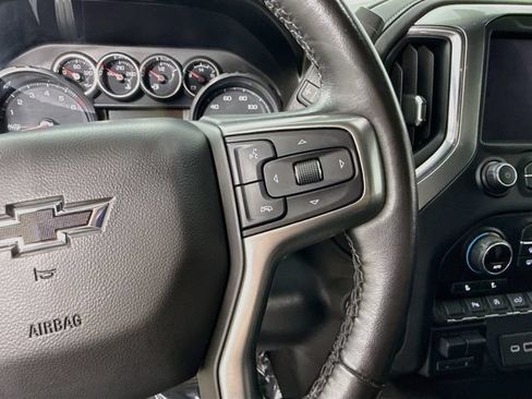 Used 2021 Chevrolet Silverado 1500 LT Trail Boss w/ Convenience Package II AWD/4WD image 34