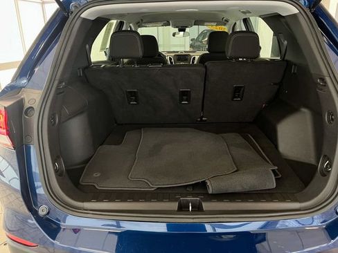 Used 2023 Chevrolet Equinox LS image 29