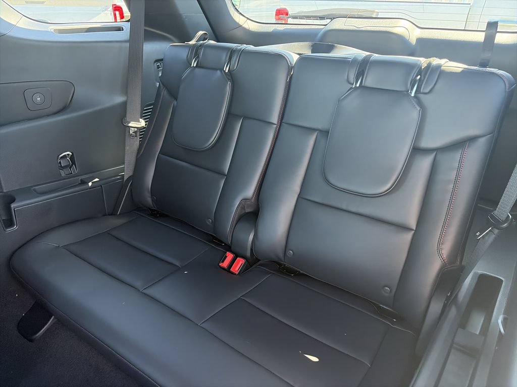 New 2026 Ford Explorer ST-Line w/ ST-Line Street Pack RWD image 30