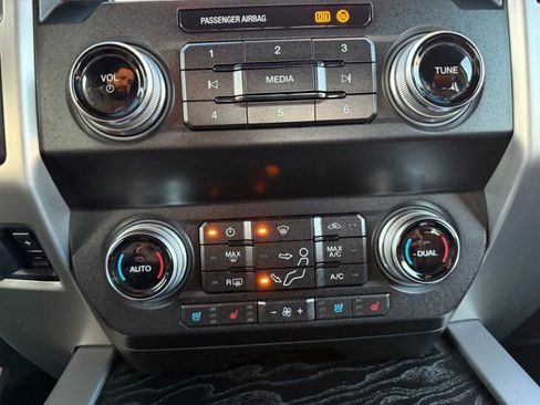 Used 2019 Ford F350 Platinum w/ Platinum Ultimate Package image 27