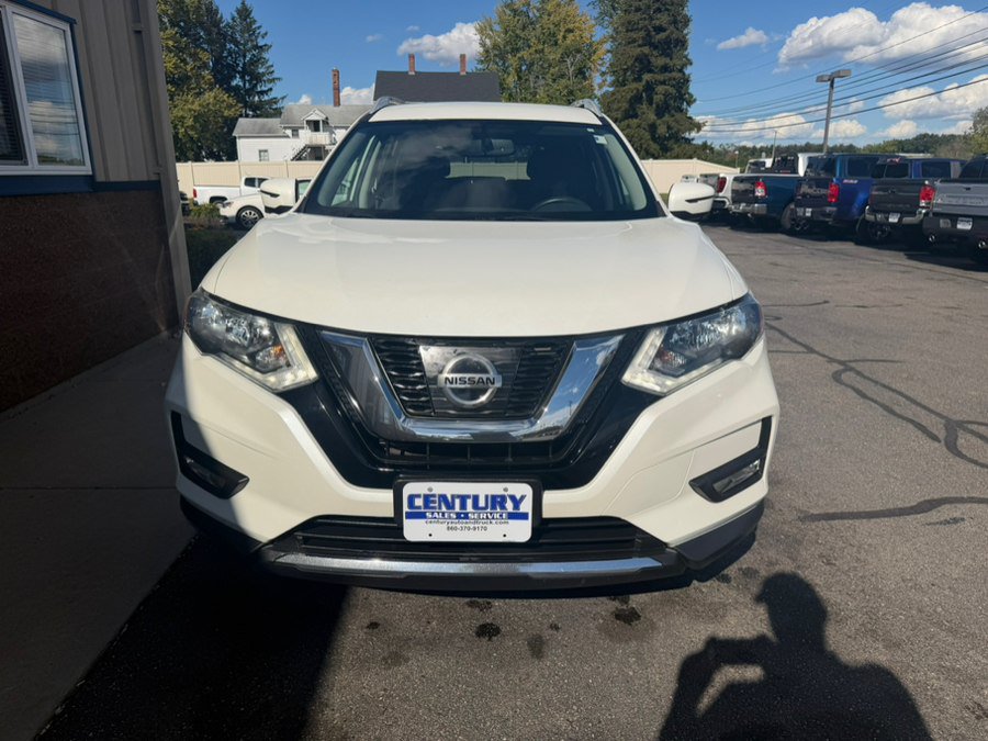 Used 2017 Nissan Rogue SV w/ SV Premium Package AWD/4WD image 2