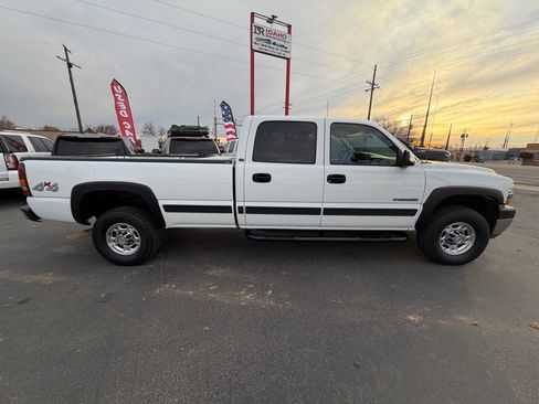 Used 2001 Chevrolet Silverado 2500 LT w/ Off-Road Skid Plate Pkg image 6