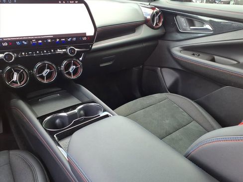 Used 2024 Chevrolet Blazer EV RS image 35