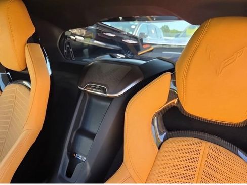 Used 2022 Chevrolet Corvette Stingray Preferred Cpe w/ Battery Protection Package RWD image 11