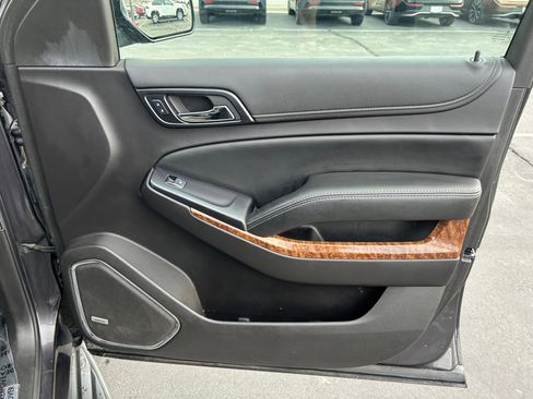 Used 2015 Chevrolet Tahoe LTZ image 30