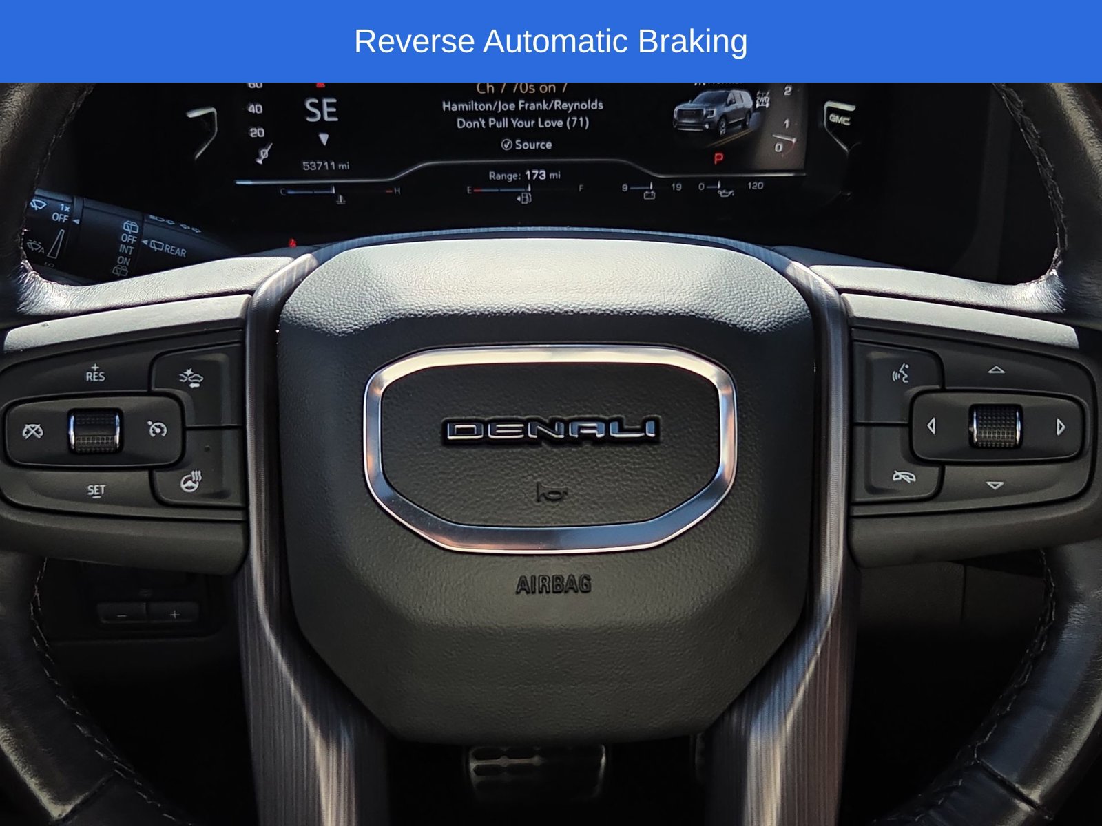 Used 2023 GMC Yukon XL Denali Ultimate AWD/4WD image 12
