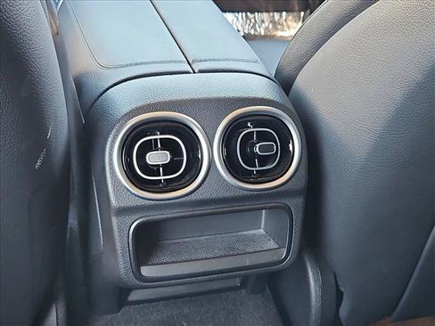 Used 2023 Mercedes-Benz C 300 Sedan image 16