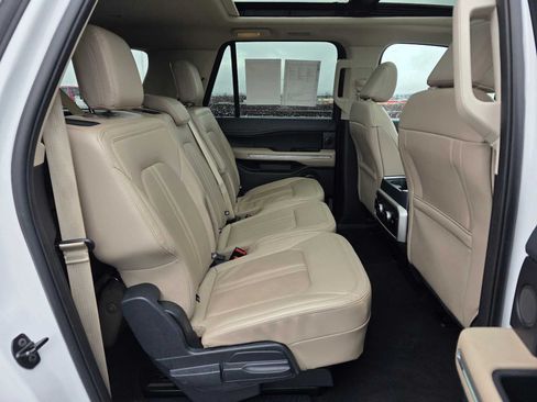 Used 2024 Ford Expedition Max Limited AWD/4WD image 12