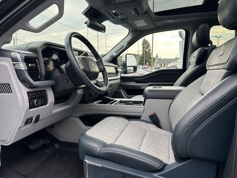 Used 2024 Ford F350 Limited w/ FX4 Off-Road Package image 9