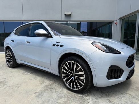Used 2025 Maserati Grecale Modena AWD/4WD image 1
