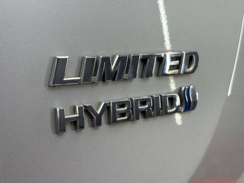 Used 2016 Toyota RAV4 Limited w/ Advanced Technology Package AWD/4WD image 28