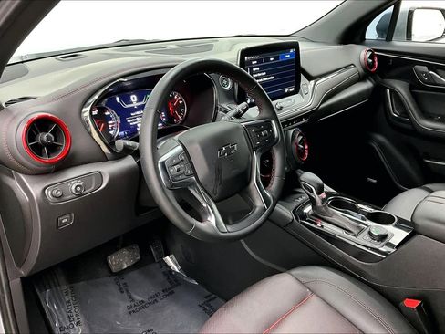 Used 2025 Chevrolet Blazer RS image 17