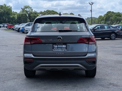 Used 2024 Volkswagen Taos S FWD image 9