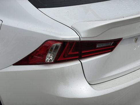 Used 2016 Lexus IS 300 AWD w/ Navigation System Package image 7