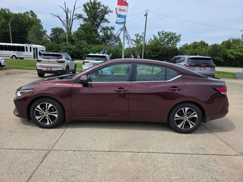 Used 2022 Nissan Sentra SV w/ Electronics Package FWD image 7