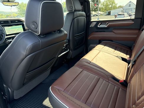 New 2026 GMC Sierra 2500 Denali Ultimate image 13