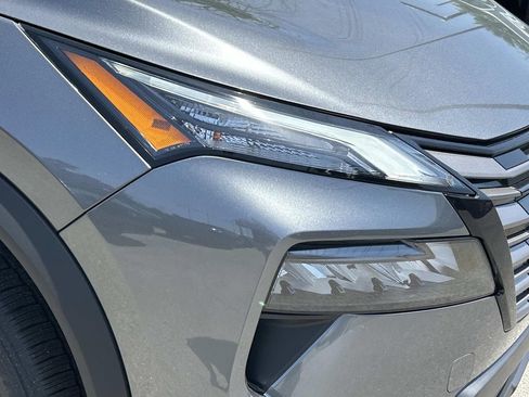 New 2026 Nissan Rogue SV FWD image 10
