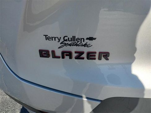 Used 2021 Chevrolet Blazer LT w/ Redline Edition image 9