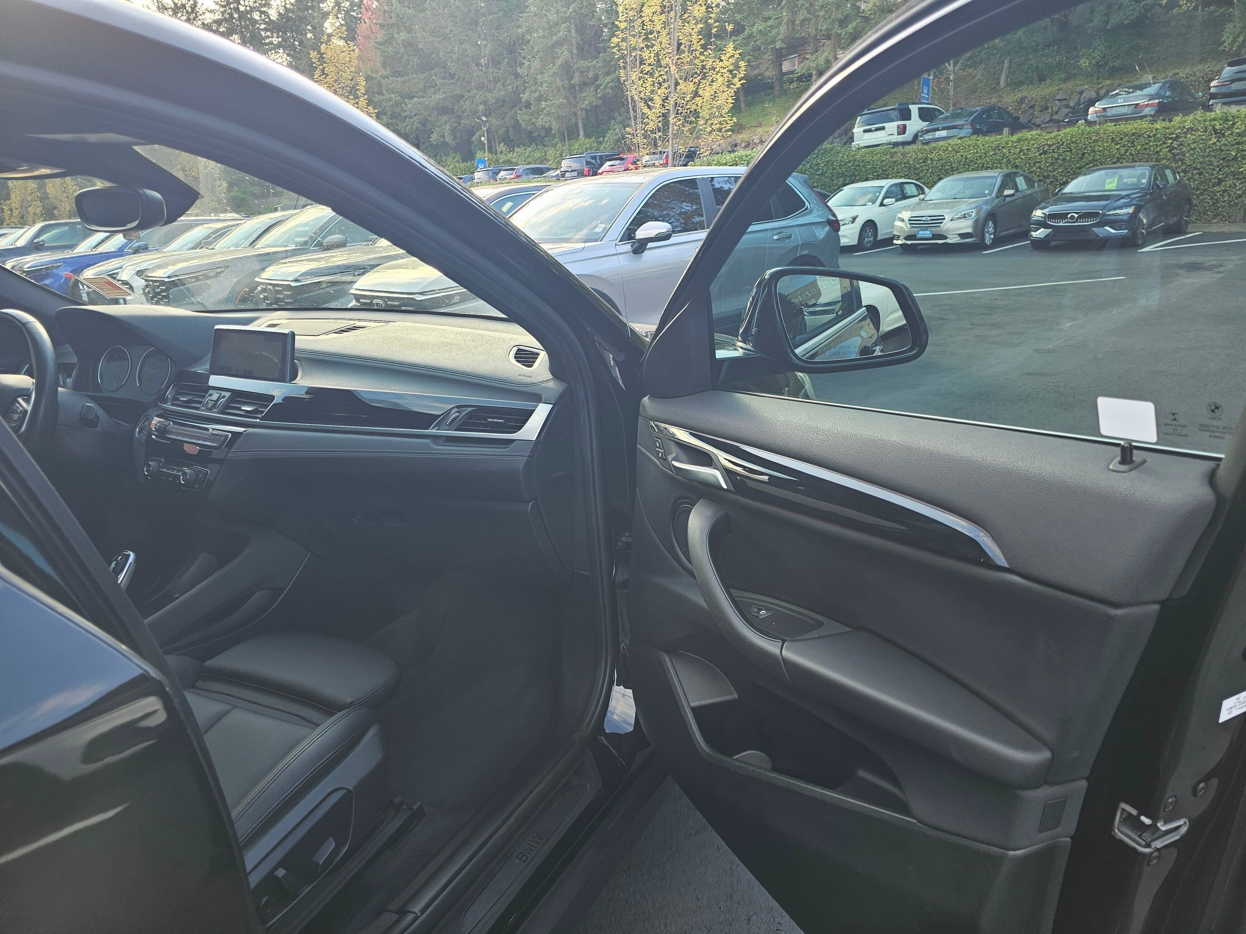 Used 2020 BMW X2 sDrive28i w/ Convenience Package FWD image 12