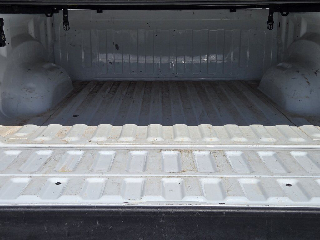 Used 2024 RAM 1500 Laramie AWD/4WD image 13