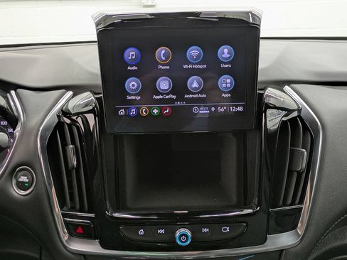 Used 2023 Chevrolet Traverse LT w/ Rear Camera Mirror Package AWD/4WD image 9