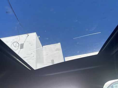 Used 2023 Lexus IS 350 F Sport w/ Navigation Package image 34