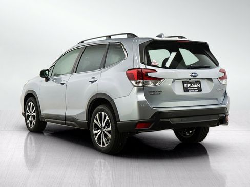Used 2019 Subaru Forester Limited AWD/4WD image 3