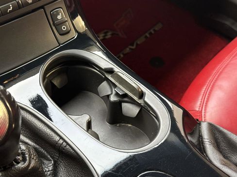 Used 2005 Chevrolet Corvette Convertible w/ Preferred Equipment Group image 29