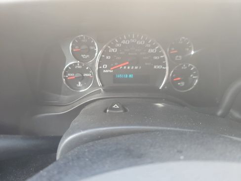 Used 2017 Chevrolet Express 2500 image 15