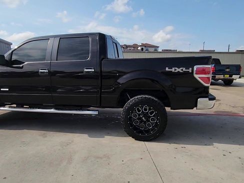 Used 2013 Ford F150 XLT w/ Luxury Equipment Group AWD/4WD image 6